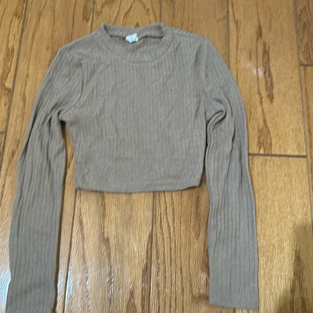 Girls thin sweater crop top